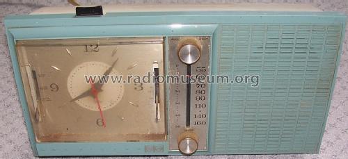 4RD55 Ch= RC-1213E; RCA RCA Victor Co. (ID = 1478785) Radio