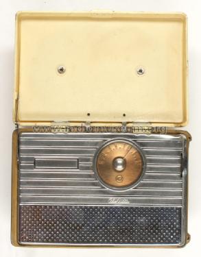 54B6 Ch= RC-589UE; RCA RCA Victor Co. (ID = 1019880) Radio