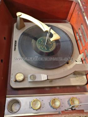 6-HF-5 New Orthophonic High Fidelity Ch= RS-150; RCA RCA Victor Co. (ID = 2353038) Ton-Bild