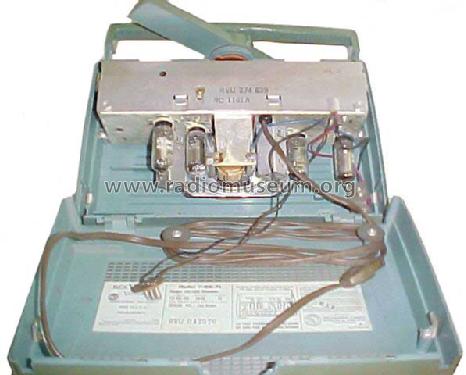 7-BX-7J Ch= RC-1161A; RCA RCA Victor Co. (ID = 394630) Radio