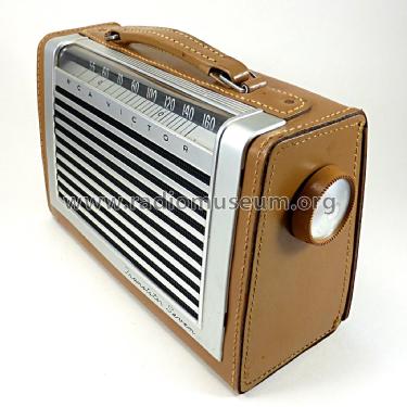 8-BT-10K Ch= RC-1156A; RCA RCA Victor Co. (ID = 2652320) Radio