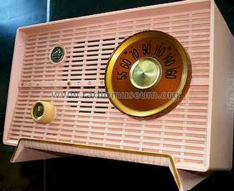 8-X-5F 'The Lyons' Ch= RC-1170; RCA RCA Victor Co. (ID = 1402338) Radio