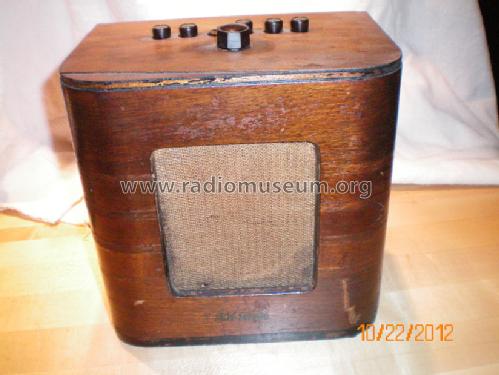 94X1 ; RCA RCA Victor Co. (ID = 1320634) Radio