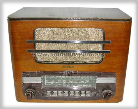96T7 Ch= RC-351L; RCA RCA Victor Co. (ID = 448898) Radio