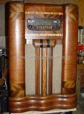 97K2 Ch=RC-351K; RCA RCA Victor Co. (ID = 106297) Radio