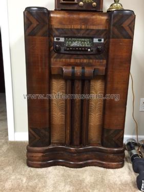 97K2 Ch=RC-351K; RCA RCA Victor Co. (ID = 1770586) Radio