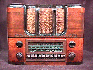 98T2 Ch= RC352D; RCA RCA Victor Co. (ID = 537728) Radio