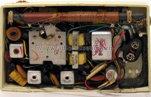 Transistor Six 9-BT-9E Ch= RC-1164A or RC-1164B; RCA RCA Victor Co. (ID = 289220) Radio