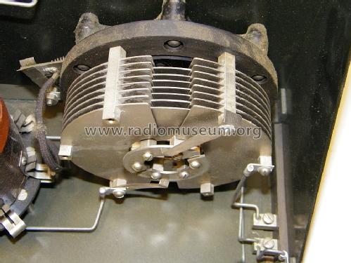 AR-1300 Radio Receiver ; RCA RCA Victor Co. (ID = 1301221) Crystal