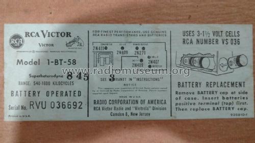 Globe Trotter 1-BT-58 Ch= RC-1156B; RCA RCA Victor Co. (ID = 2230378) Radio