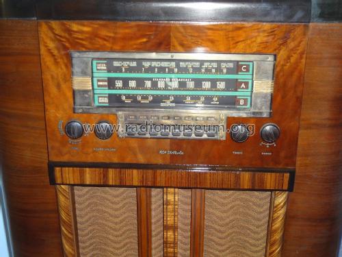 K80 Ch= RC-415C; RCA RCA Victor Co. (ID = 1935305) Radio