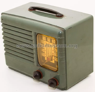 Q8X ; RCA RCA Victor Co. (ID = 2172620) Radio