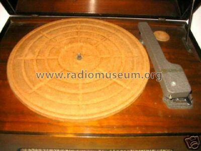 R-98 Victrola Ch= RS-77; RCA RCA Victor Co. (ID = 853622) Ton-Bild