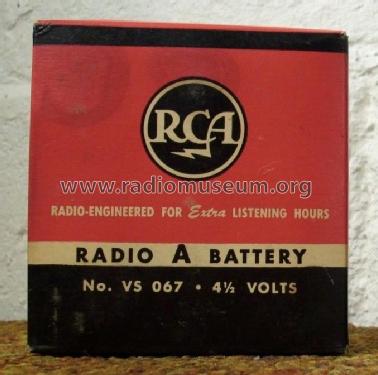 Radio A Battery - 4½ Volts VS 067; RCA RCA Victor Co. (ID = 1795640) Fuente-Al