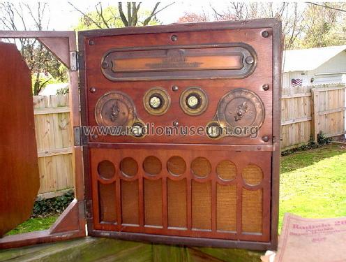 Radiola 26 ; RCA RCA Victor Co. (ID = 1206266) Radio