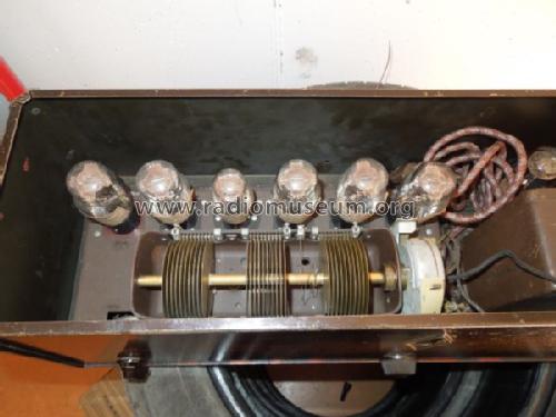 Radiola 33AC AR-784; RCA RCA Victor Co. (ID = 1177617) Radio