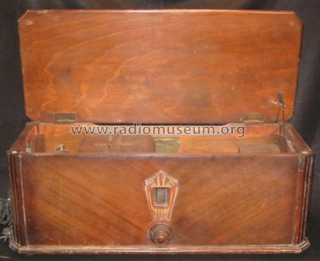 Radiola 44 AC; RCA RCA Victor Co. (ID = 880528) Radio