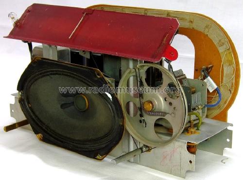 Radiola 61-8 Ch= RC-1034; RCA RCA Victor Co. (ID = 1291511) Radio