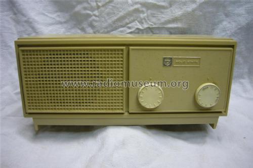 RLA11B ; RCA RCA Victor Co. (ID = 1810132) Radio
