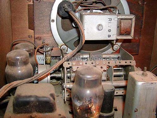 T80 Ch= RC-416A; RCA RCA Victor Co. (ID = 310941) Radio