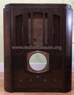 T8-18 ; RCA RCA Victor Co. (ID = 2267621) Radio