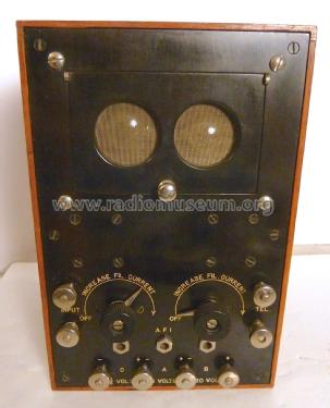 Two-Stage Audio Amplifier Type Triode-B; RCA RCA Victor Co. (ID = 2174800) Ampl/Mixer