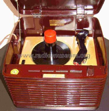 Victrola 45-EY-3 Ch= RS-136A; RCA RCA Victor Co. (ID = 368920) Ton-Bild