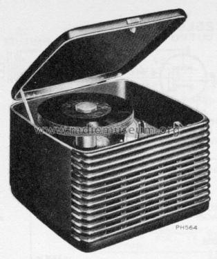 Victrola 45-EY-3 Ch= RS-136E; RCA RCA Victor Co. (ID = 1387511) R-Player