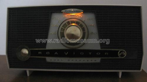 Filteramic Dual Speakers X411; RCA Victor (ID = 1473211) Radio