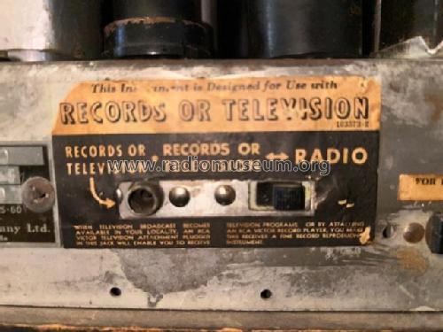 Globe Trotter A20E; RCA Victor (ID = 2871765) Radio