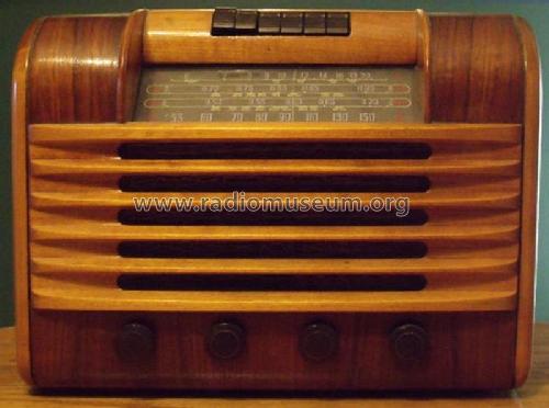 M46 ; RCA Victor (ID = 1924720) Radio