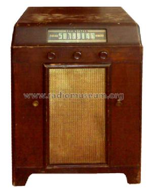 Spinette ; RCA Victor (ID = 693117) Radio
