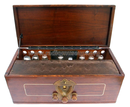 Victor 28V Ch= American Bosch 28; RCA Victor (ID = 3120042) Radio
