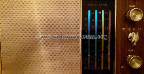 Four Band Battery Electric 14 Transistor 2424; Realtone Electronics (ID = 2860252) Radio