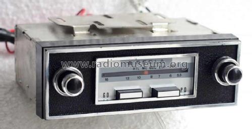 Inconnu - Unknown 4 ; Reela-Radio, Reela- (ID = 1951603) Car Radio