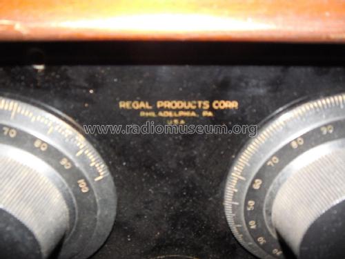 Regal-Tone Type R; Regal Products Corp. (ID = 2098606) Radio