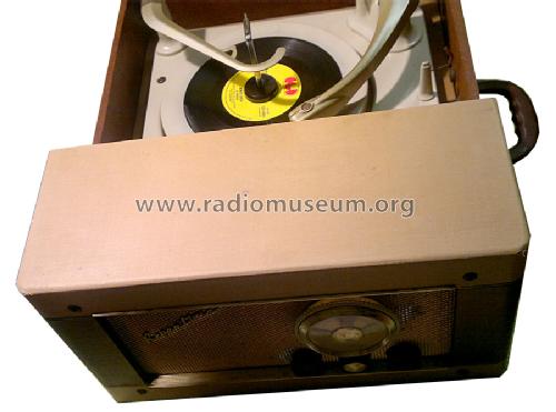 Unknown Radiogram ; Regentone Products / (ID = 1377022) Radio