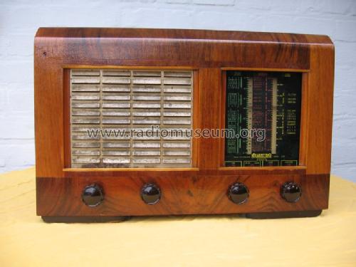 U22; Regentone Products / (ID = 143662) Radio