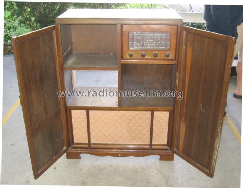 Sky-Raider Radiogram Unk. early '50s RG; Reliance Radio. (ID = 2082177) Radio