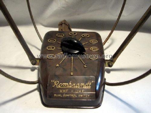 Indoor VHF & UHF Antenna Dual Control Switch; Rembrandt; Bayside (ID = 1266683) Antenne