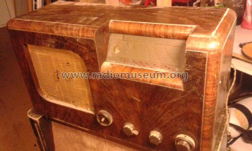 Sangar 563V; RET Raadio- (ID = 1929481) Radio