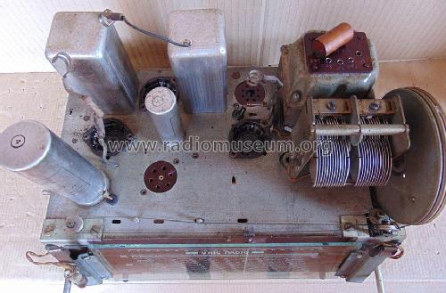 4834; Unic-Radio - voir (ID = 1852298) Radio