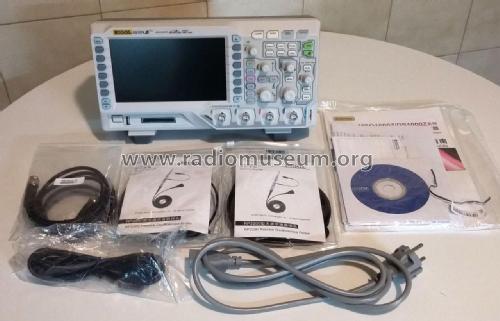 Oscilloscope - Osciloscopio DS1074Z-S-Plus; Rigol Technologies, (ID = 2131460) Equipment