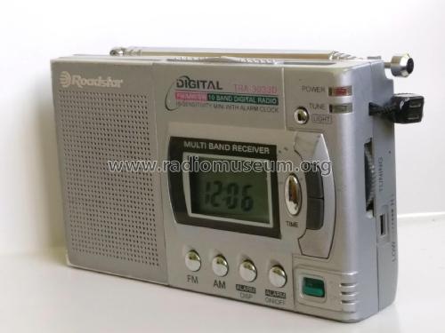 FM/MW/SW 10 Band Digital Radio TRA-3033D; Roadstar; Japan (ID = 2300429) Radio