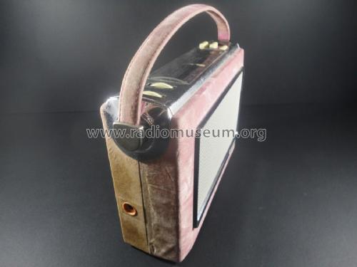 Portable Radio TRA-1966 /Pink; Roadstar; Japan (ID = 2256209) Radio