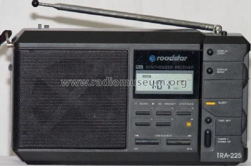 TRA-225; Roadstar; Japan (ID = 682435) Radio