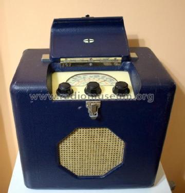 P4D; Roberts Radio Co.Ltd (ID = 2721157) Radio