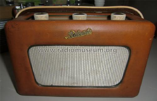 R300; Roberts Radio Co.Ltd (ID = 1397253) Radio