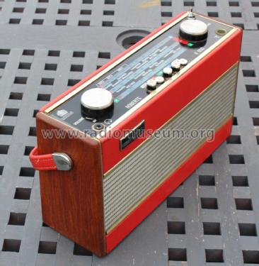 R600; Roberts Radio Co.Ltd (ID = 2817974) Radio