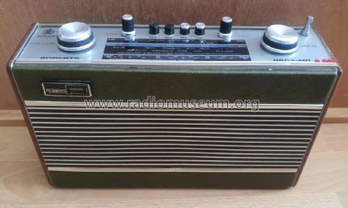 R606MB; Roberts Radio Co.Ltd (ID = 2825261) Radio